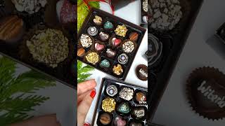 Artisan Vegan Chocolate Gifts. Vegan chocolate truffles. Free worldwide shipping. Witerki