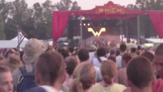 Weezer - "Island In The Sun" @ Bonnaroo 2010 in Manchester, TN.