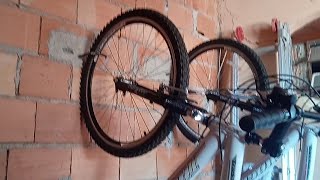 SUPORTE SIMPLES, PARA PENDURAR SUA BIKE.