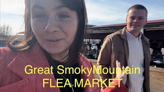 Great Smoky mnt FLEA MARKET#greatsmokymountains #fleamarket #thrifting #seviercounty #tennessee