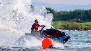 Jet Ski Safari, Serunya Bermain Jetski di Pantai Marina Semarang