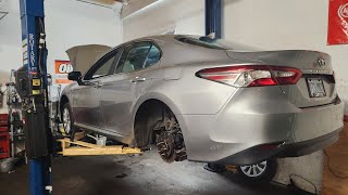 2020 TOYOTA CAMRY 2.5 ENGINE OIL CAHNGE TIPS!