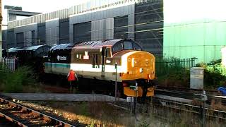 D5817 / 37409 arrive at Preston for The LSL North West Wanderer 10/8/24