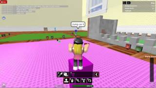 ROBLOX GUI and How To: Talk to the Swat Cops [Welcome to ROBLOX Building] and build a Flying Toilet