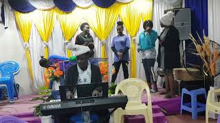 BWANA AMETOA UZIMA BURE, NJOONI AND OTHER MEDLEY PRAISE.