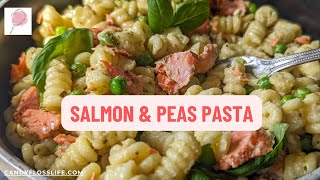 Salmon and peas pasta