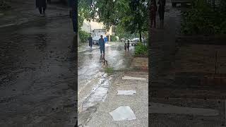 Full time enjoy in rain