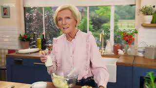 Mary Berry's smoky firecracker chicken drumsticks