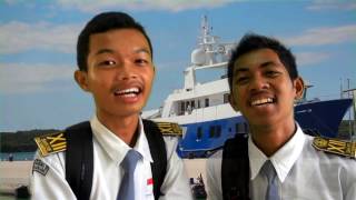 To london via green screen .. iseng ala imam & anjas. Smkn 9 kab.tangerang