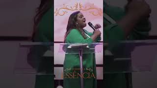 Presença confirmada #raquellima para conferência mulheres em Cristo 24. Faça a sua inscrição.