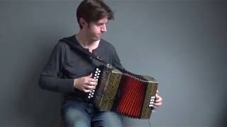 Irish accordion jigs - Out On The Ocean / Mug Of Brown Ale