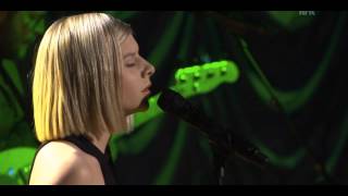 Aurora Aksnes - Awakening (First TV Performance)