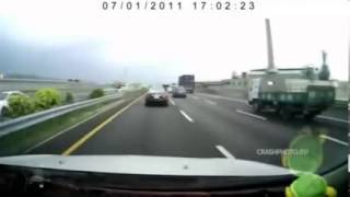 Fatal crash - tire explosion on the highway!