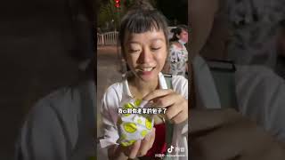 Taiwanese girls travel in Xinjiang