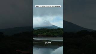 Volcán de Conchagua escondido por las nubes.