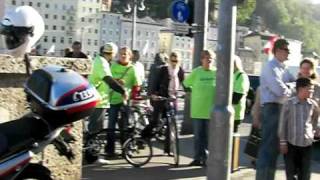 °Salzburger Fairkehr° Mobilitätsaktion auf der Staatsbrücke