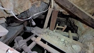 Exploring The Navajo Mine Underground