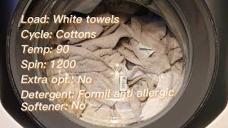 Hotpoint Aqualtis:  Cotton 90   White towels   [Full edited cycle]