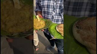 Haridwar Famous Chole Kulche 😋😍 #shorts #youtubeshorts #viral