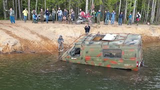 Лютая маршрутка против настоящих вездеходов!