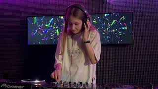 Ufa Dj School / Выпускной микс, Julia