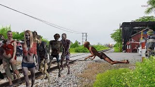 Tàu Hoả Dừng Lại Nhìn Đoàn Xác Sống Qua Qua Đường | Zombie And Train