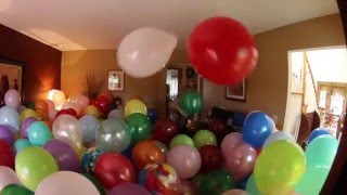 ROOM OF BALLOONS PRANK ON MOM!