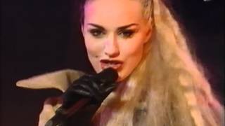 2 Fabiola - Freak Out (Live in de muziekdoos)