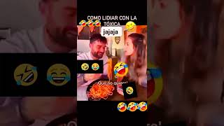 😂 ¡Sobreviviendo a una novia tóxica! 🚨💔#relacionescomplicadas  #humor #viralvideo #parati