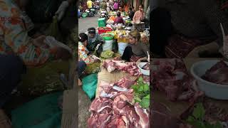 Khmer Morning Market #shorts #shortvideos #pork #fishmarket #streetfood #siemreap