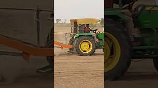 लेज़र लेवलिंग मशीन lezer leveling machine John Deere 5045 D#agriculture #tractor #levaling#trending