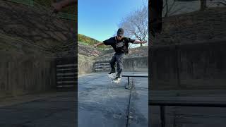 270 boardslide fakie !!