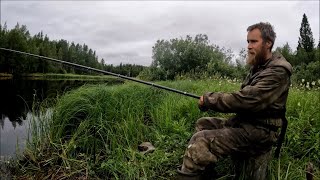 Огромный Лещ тяпнул как коряга. Рыбалка на крупную плотву