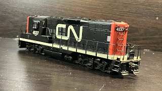 Ho scale Proto 2000 EMD GP9 Canadian National model locomotive Review