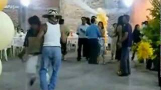 borrachos bailando UN RAYO DE SOL ORIGINAL.wmv