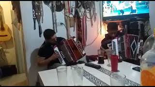 Musiqueando en familia! Chamame "Al sur Patagonico" de Monchito Merlo!