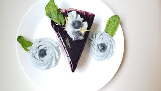 Lemon Blueberry Cheesecake with blueberry gelee