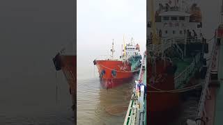 PROSES BUNKER STS KAPAL YI CHENG 27 TO MERATUS CILACAP#shorts#youtubeshorts#shiptoship#bunkering#sts