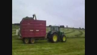 Grass Silage in Pembrokeshire - First Cut May 2011