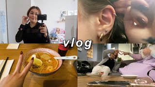 vlog: new piercing jewelry + afternoon with my bestie