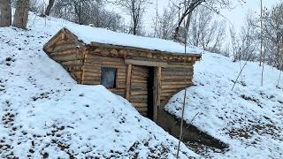 Этот мужчина построил 6 убежищ для выживания в дикой природе