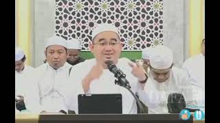 ceramah guru Ahmad zaini.berziarah kepada wali yang masih hidup dan sudah wafat