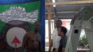 Painting with Students - Eduardo Roca Salazar (Choco) en Trinidad y Tobago (2012)