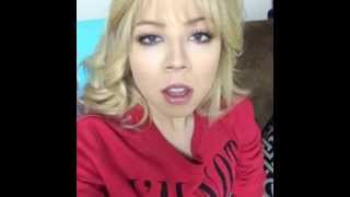 Jennette McCurdy Vine post: what it looks like to re-touch my own photo...