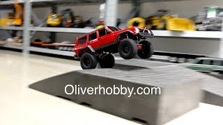 4WD 1/10 RC Off-road Crawler Action: Watch the Adventure!