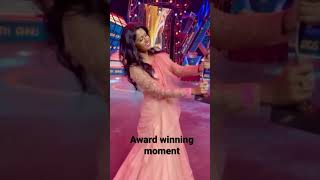 Roshniharipriyan best heroine award/winning moments / 6th annual Vijay awards