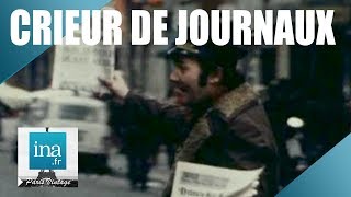 1974 : Le dernier crieur de journaux parisien | Archive INA