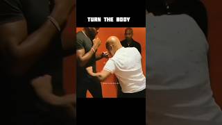 Tutorial: Hook + uppercut🥊 #boxing #boxer #mma #training