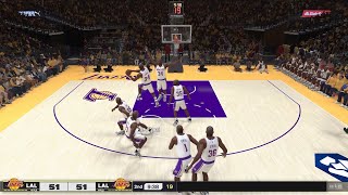 when shaq fights shaq and pulls off the smooth layup!