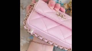 Light pink chain edged small waste bag   Fall in love with CHANEL